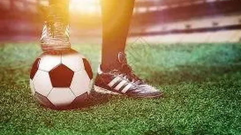 上海海港豪取三冠，梅州、长春不幸降级